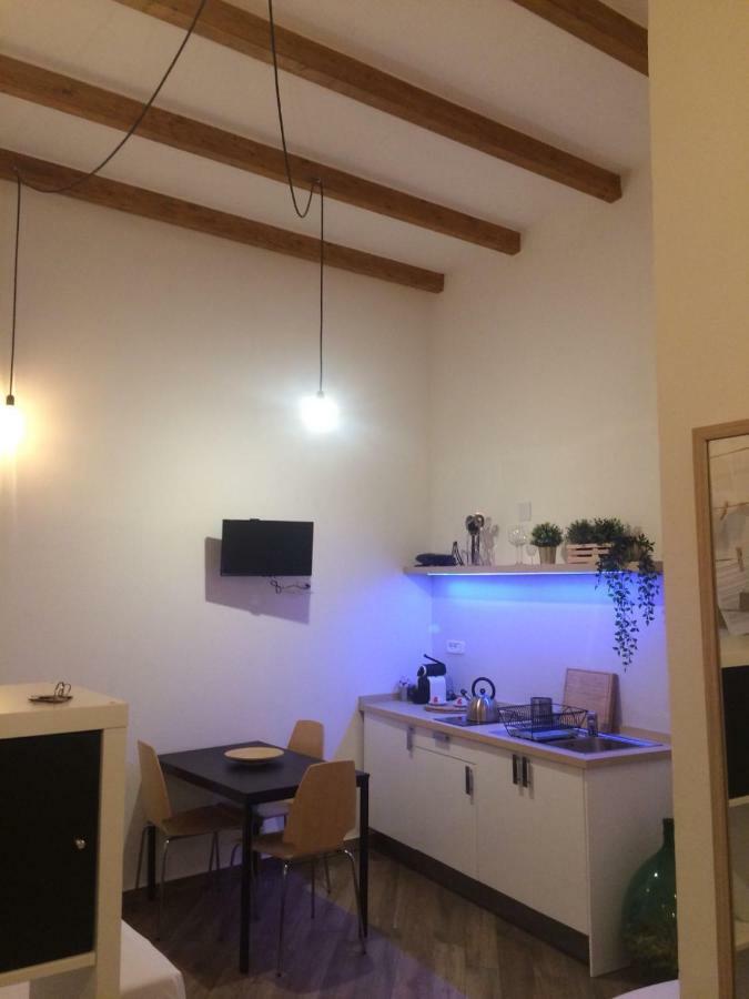 Casa Vittoria Apartment Salerno Ngoại thất bức ảnh